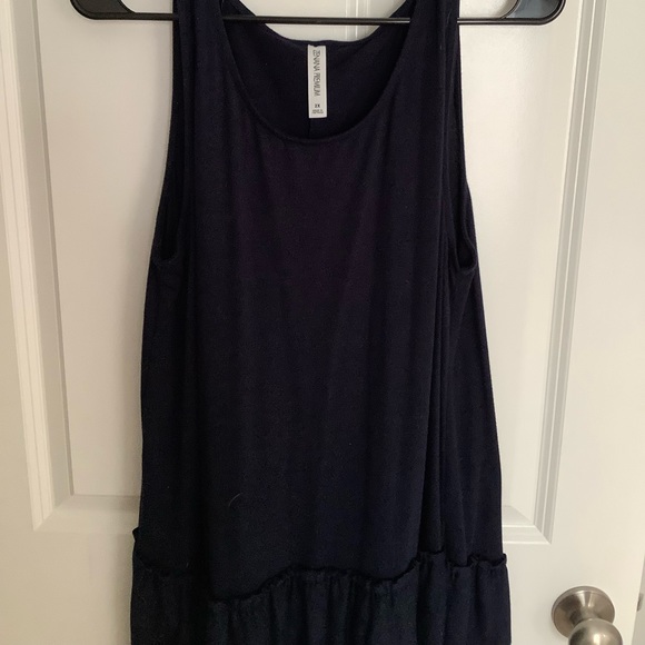 2X Zenana Ruffle Tank - Picture 2 of 5
